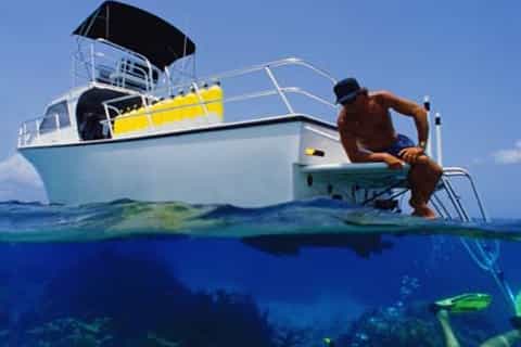 Cruises & boat tours
