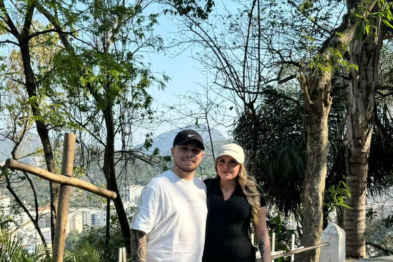 Rio de Janeiro: Tour pelas favelas com a FIFA Street Court