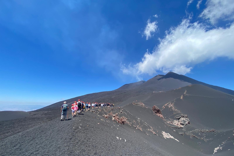 Etna excursion from Catania with cable car & 4x4 to 3340 mt.