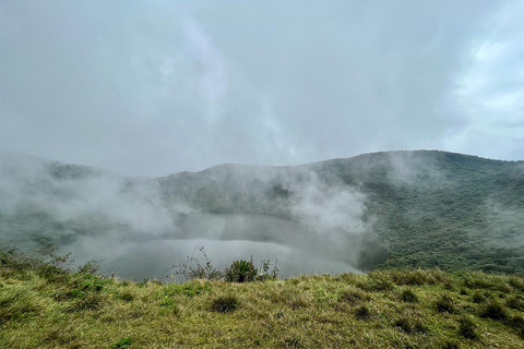 From Kigali: Bisoke Summit Trek, Crater Lake 1 Day Safari