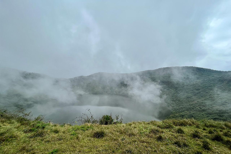 From Kigali: Bisoke Summit Trek, Crater Lake 1 Day Safari