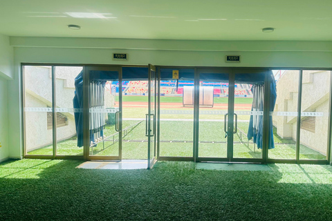 Praia: Behind-the-Scenes Stadium Tour with Lunch
