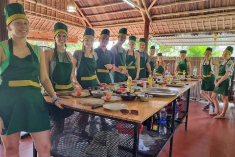 Da Nang: kookcursus voor lunch/diner met lokaal meisje