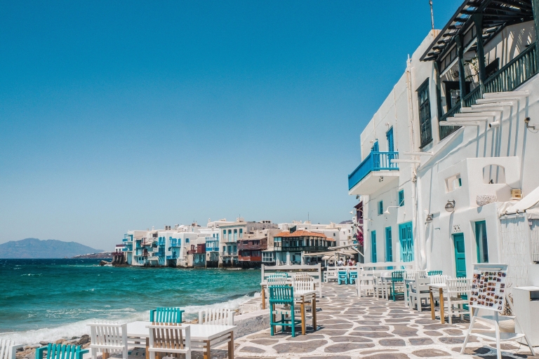 Prywatny transfer: Port Mykonos do hotelu minivanem