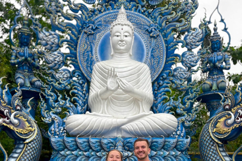 Day tour visit the top attractions in chiang rai