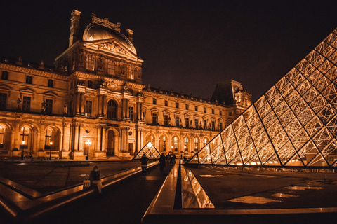 Paris: Mona Lisa and Louvre Highlights Tour SEMI PRIVATE
