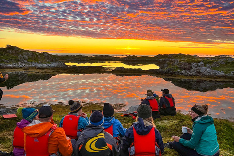 إيجوم: جولة جزر لوفوتن منتصف الليل صن كاياك