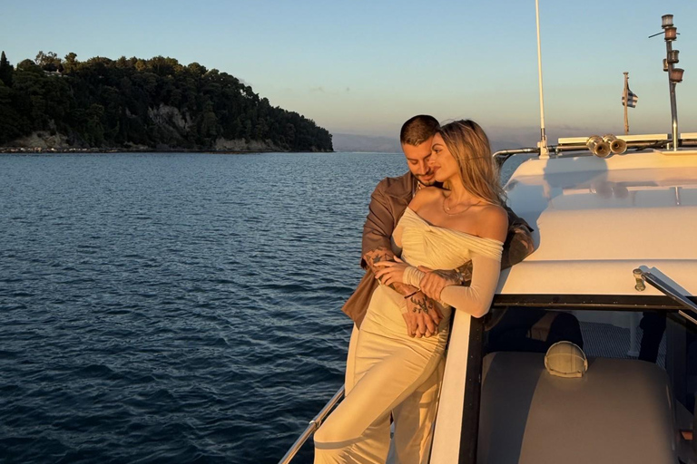 Corfu: Private Sunset Boat Cruise