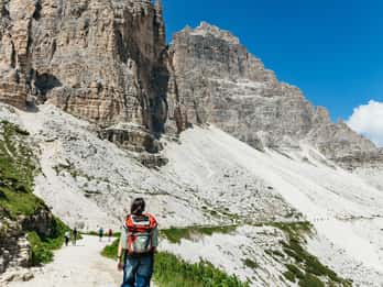 Au départ de Venise : Excursion d'une journée dans les Dolomites et le lac de Braies en minibus