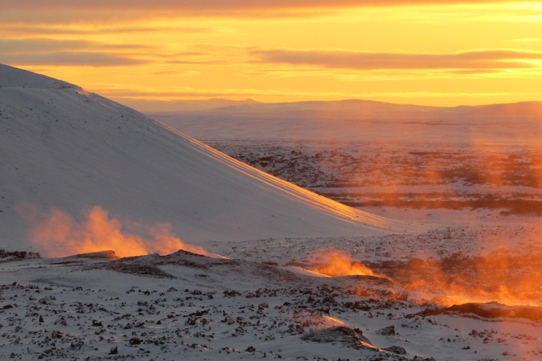 Akureyri: Goðafoss, Dettifoss en Myvatn Meer Tour