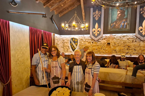 Corso di cucina tradizionale bosniaca a MostarMasterclass di Burek: Arrotolare, riempire, cuocere