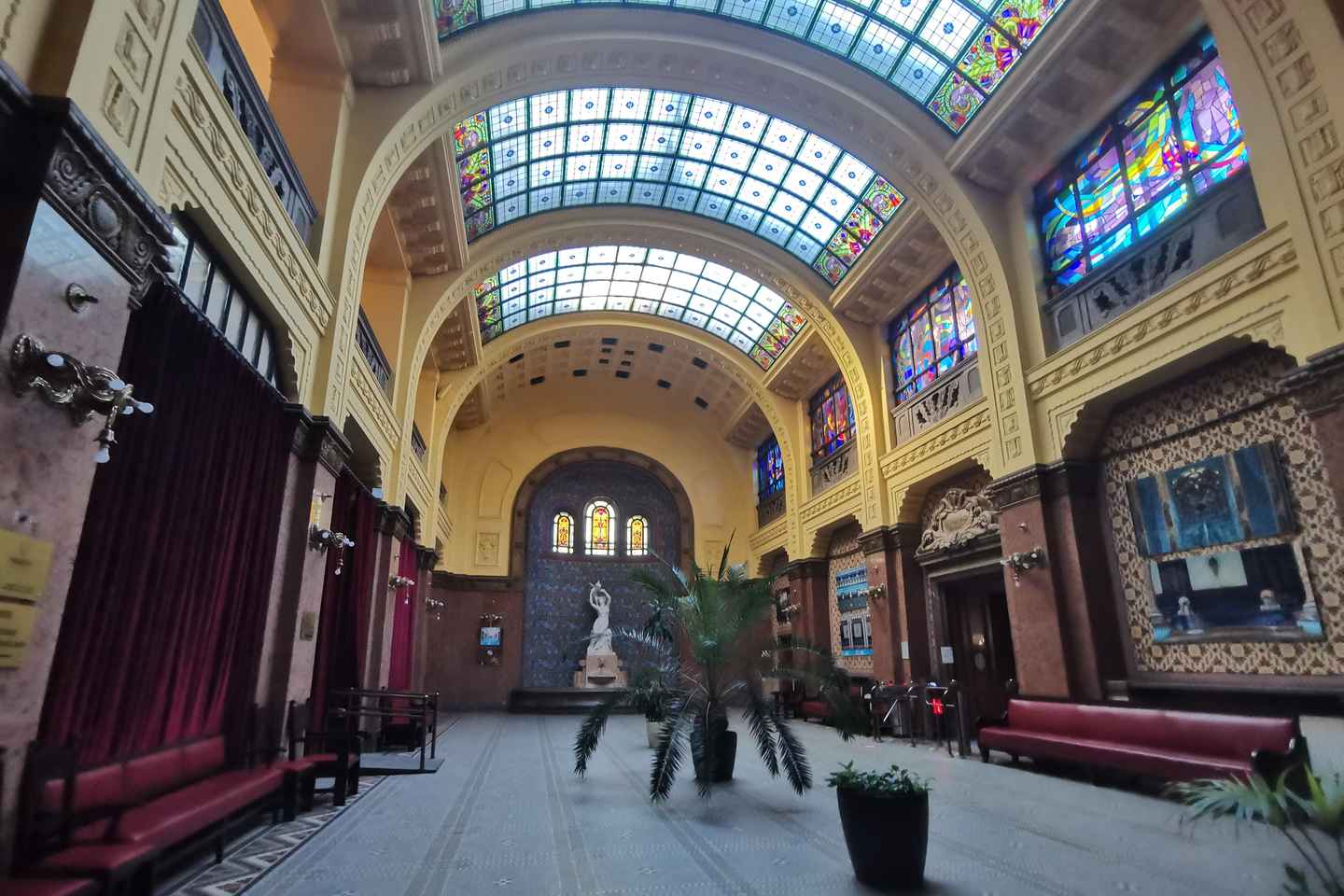 Budapest: 2,5-stündige private Radtour zu versteckten Sehenswürdigkeiten