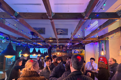 Riga: 2 in 1 - Old Town Walking Tour & Pub Crawl