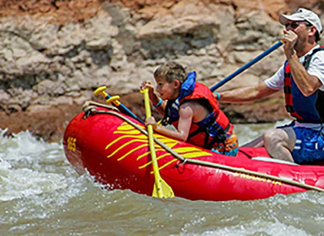 Moab: Rafting på Colorado River midt på dagen med BBQ-frokost