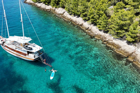 Brac/Hvar/Lagoa Azul - Excursão de um dia de barco