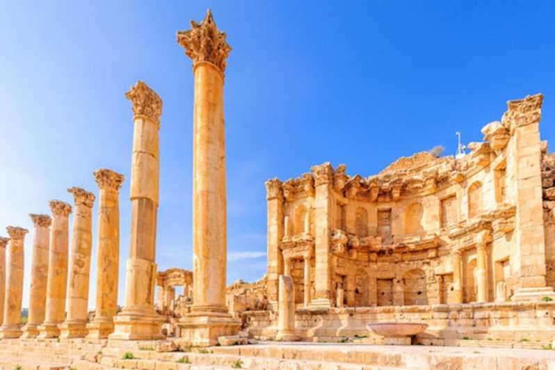 Z Ammanu: Jerash, Ajloun Castle lub Umm Qais Wycieczka prywatna