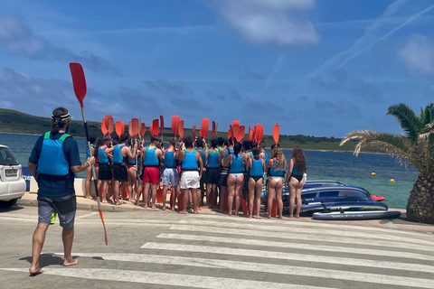 Menorca: kajak- en zeereservaat-snorkelavontuur