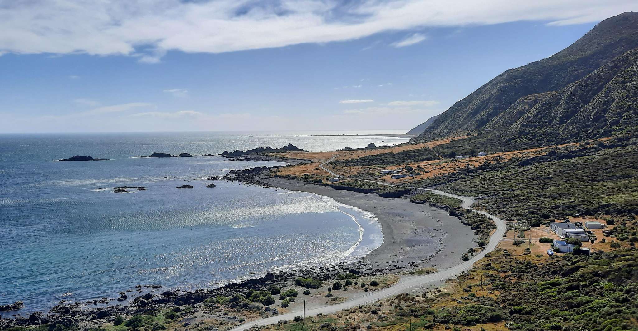 Martinborough Winery and South Wirarapa Wild Coast Tour - Hizvo