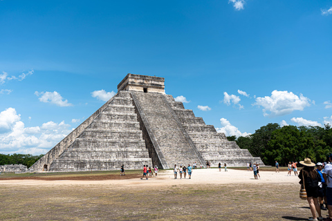 Cancun: Chichen Itza wczesny dostęp i katamaran Isla MujeresTylko katamaran na Isla Mujeres (bez transportu)