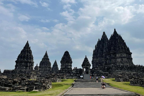 Jednodniowa wycieczka Borobudur i Prambanan z Yogyakarty