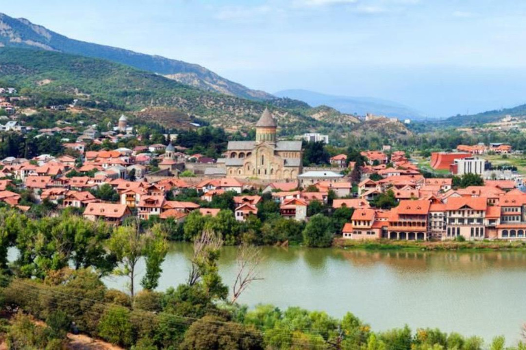 2-Day Tour: Magical Retro Car Tbilisi & Mtskheta Uplistsikhe