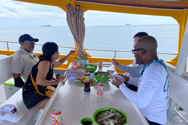 Rode Rivier Tour - Diepzeevissen per boot in Phu QuocRode Rivier Tour - Diepzeevissen per boot