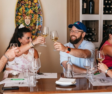 From Florence: Small Group Wine Tasting Tour to Tuscany