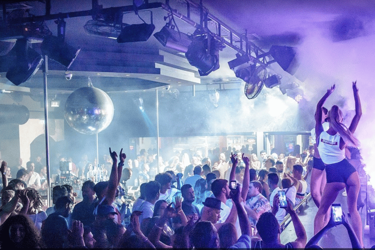 Ayia Napa: Passe de festas com 3 discotecas e festas na piscinaAyia Napa: Passe de festa com 3 discotecas e festas na piscina