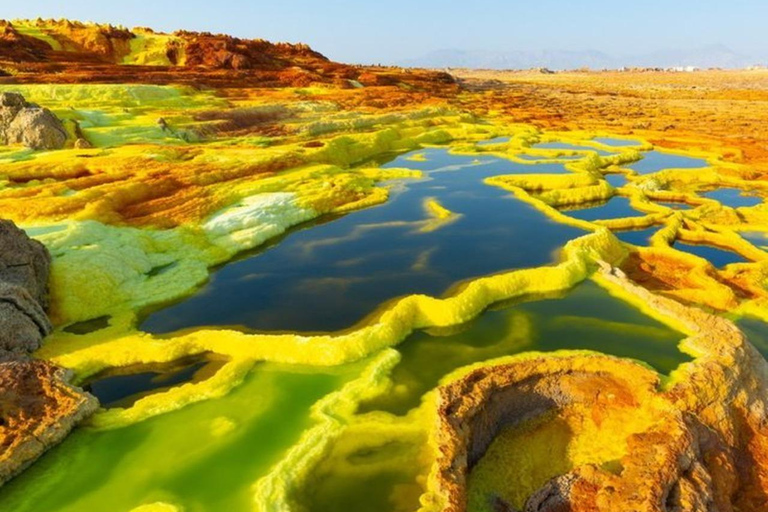Mekele: Guided Dallol Danakil Depression Tour with Lunch