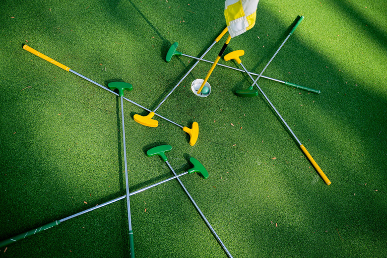 18-Hole Mini Golf Game in Riga