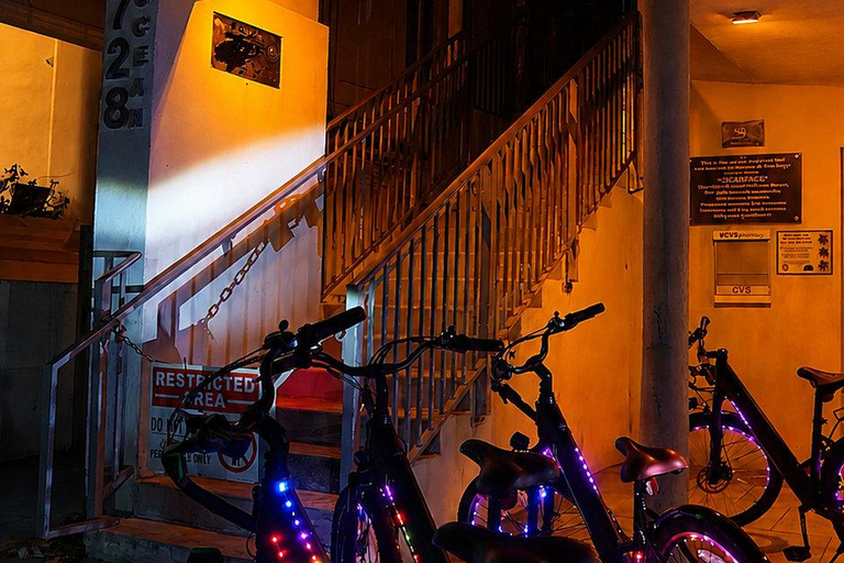Miami: South Beach Neon Breeze Guided E-Bike Tour