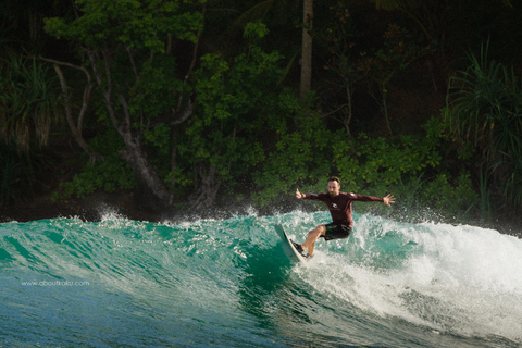 Capturing the Thrill of the Waves