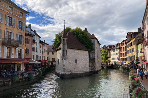 Annecy : visite guidée de l&#039;architecture