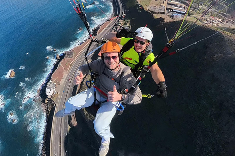 Gran Canaria: Paragliding hands on experience with pilot
