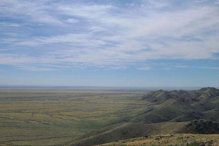 Ulaanbaatar: 6-Day Mongolia Tour with Hot Springs