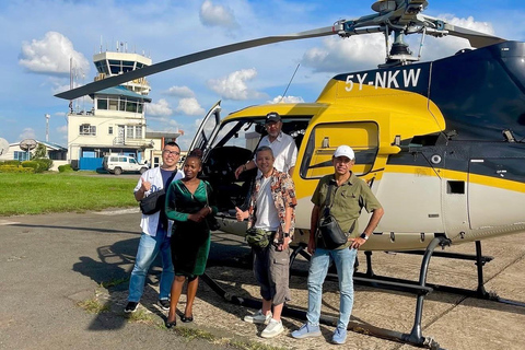 Nairobi: Helicopter Tour with Wildlife and City Views For Group of 5