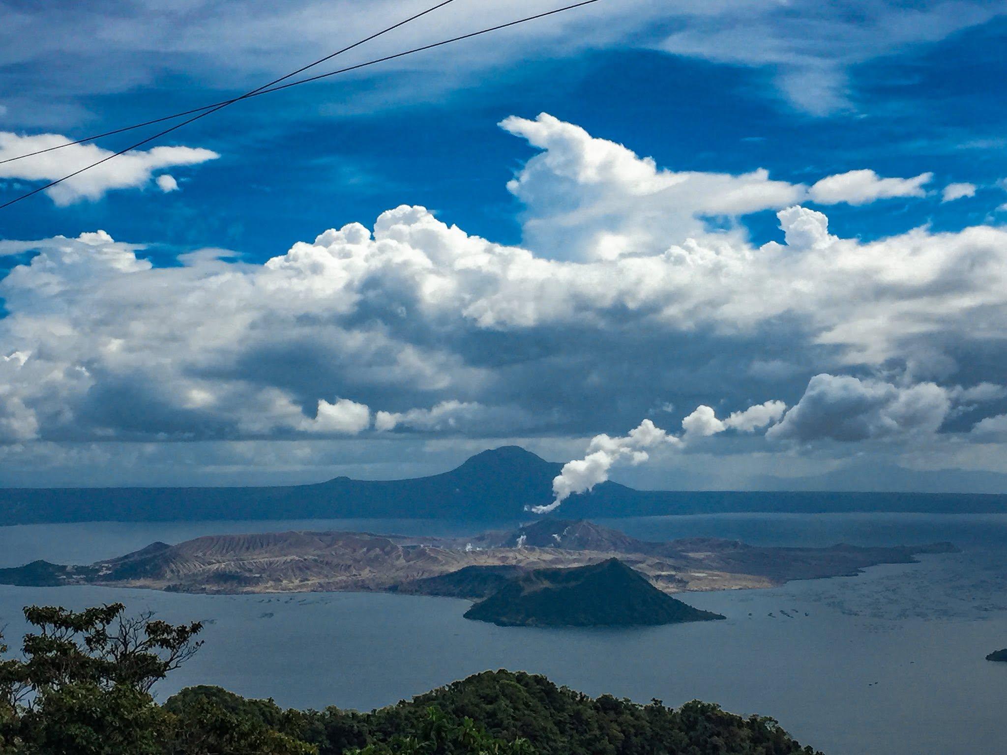 Manila: Tagaytay-Halbtagestour mit lokalem Snack und Kunstmuseum