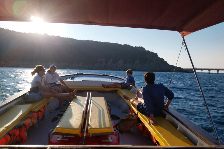 Procida : Excursion en bateau privé avec vue sur la mer et plongée en apnéeProcida Vue sur la mer