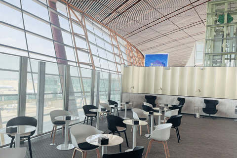 Beijing: Daxing International Airport CHUM Lounge Access Main Terminal Domestic Departure: CHUM VIP Lounge