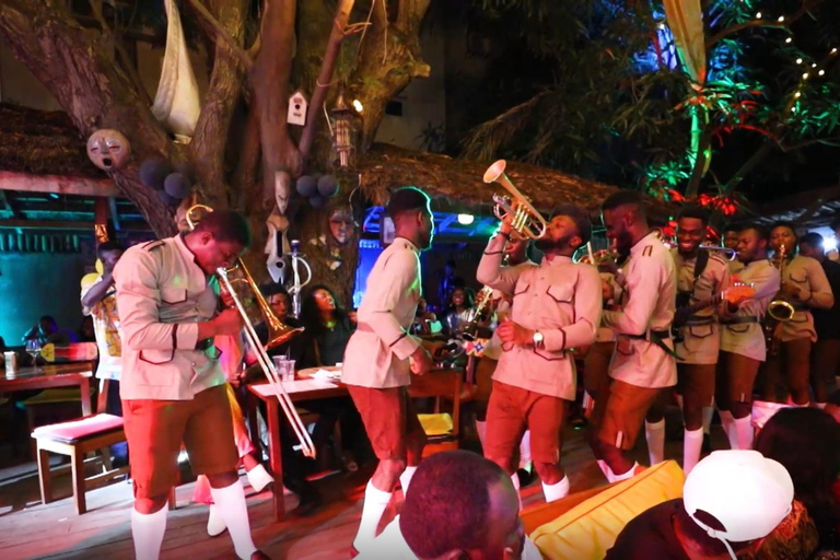 Découvrez la vie nocturne d&#039;Accra Musique Boissons Danse Fête et Vibe