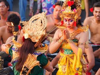 Uluwatu Temple : Sunset and Kecak Fire Dance / Private tour