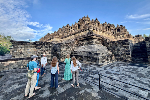 Bali: 5 Days Ijen, Bromo, Borobudur and Prambanan To Jakarta