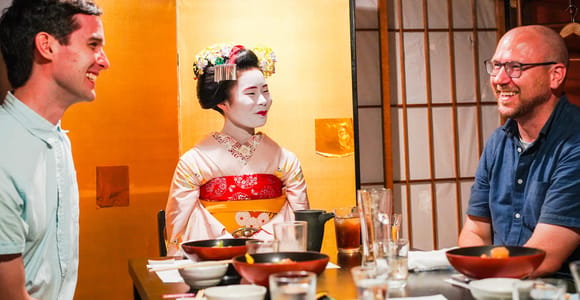 Kyoto Geisha & Maiko Dinner: Intimate Cultural Experience