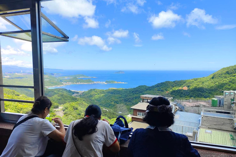 From Taipei: Jiufen & Shifen Private Day Trip with Driver