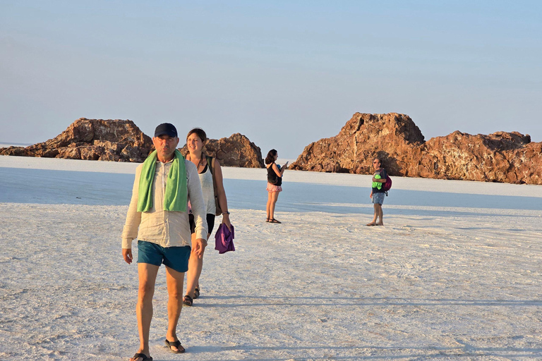 Extreme Danakil: Lavaseen und Säurequellen