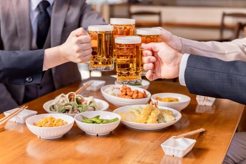 Osaka: Private Tailor-Made Food Tour with a local guide