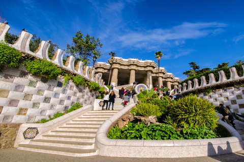 Tour privato a piedi delle principali attrazioni della città vecchia di Barcellona6 ore: Città Vecchia, Ciutadella, Basilica e Recinte Modernista