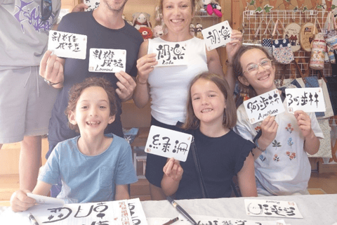 Nara: Świątynia Horyuji - wycieczka z przewodnikiem i napisz swoje imię w kanji!