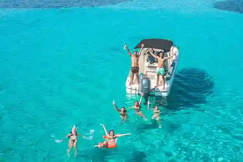 Private Boat Tour with Customized Itinerary from Split