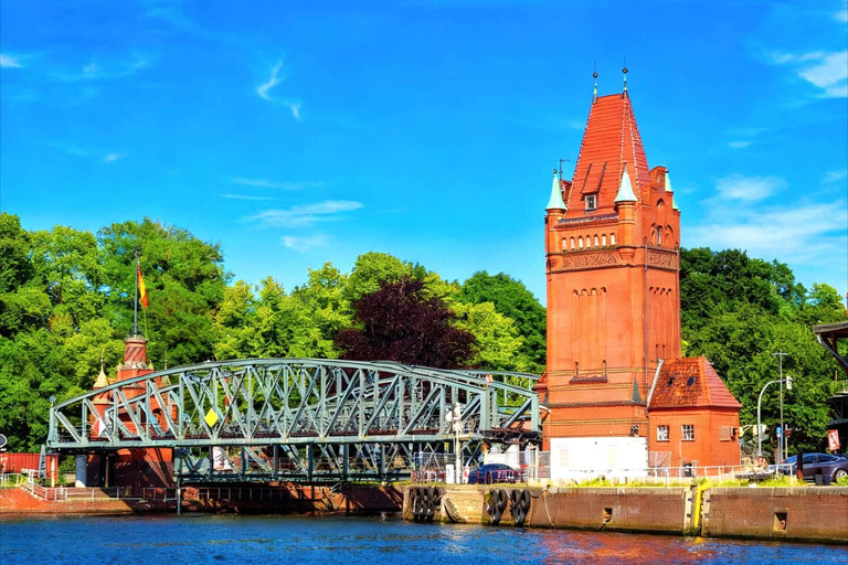 Hello Lübeck: Private 2-Hour Intro Walk with Local Guide